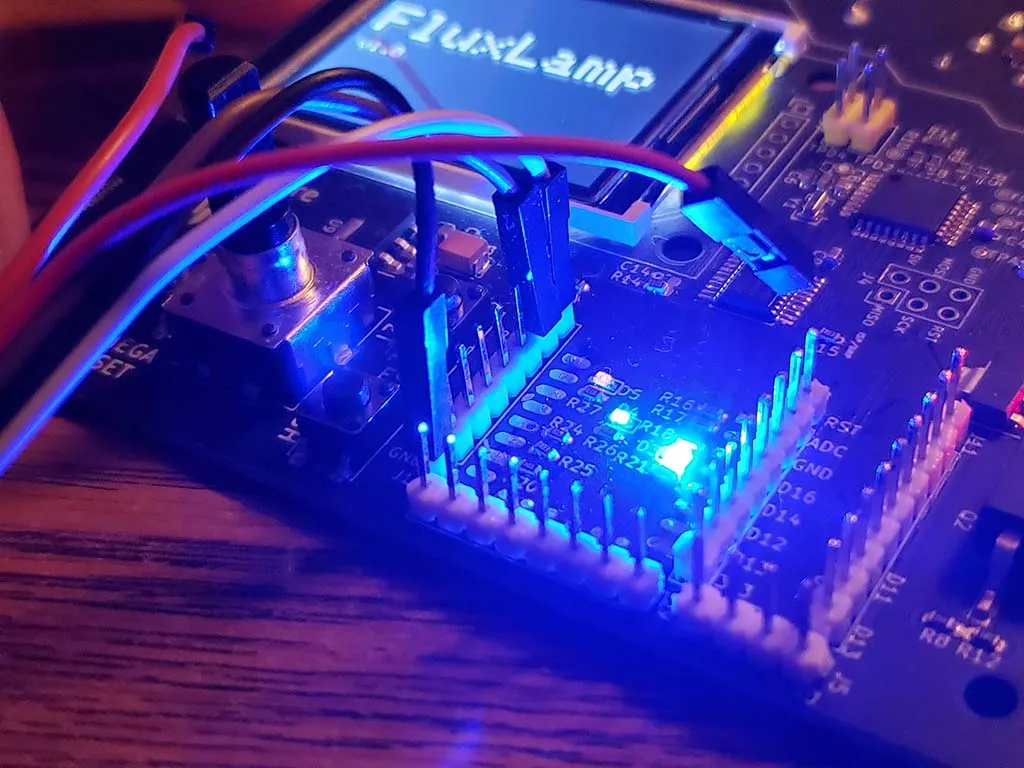 FluxLamp